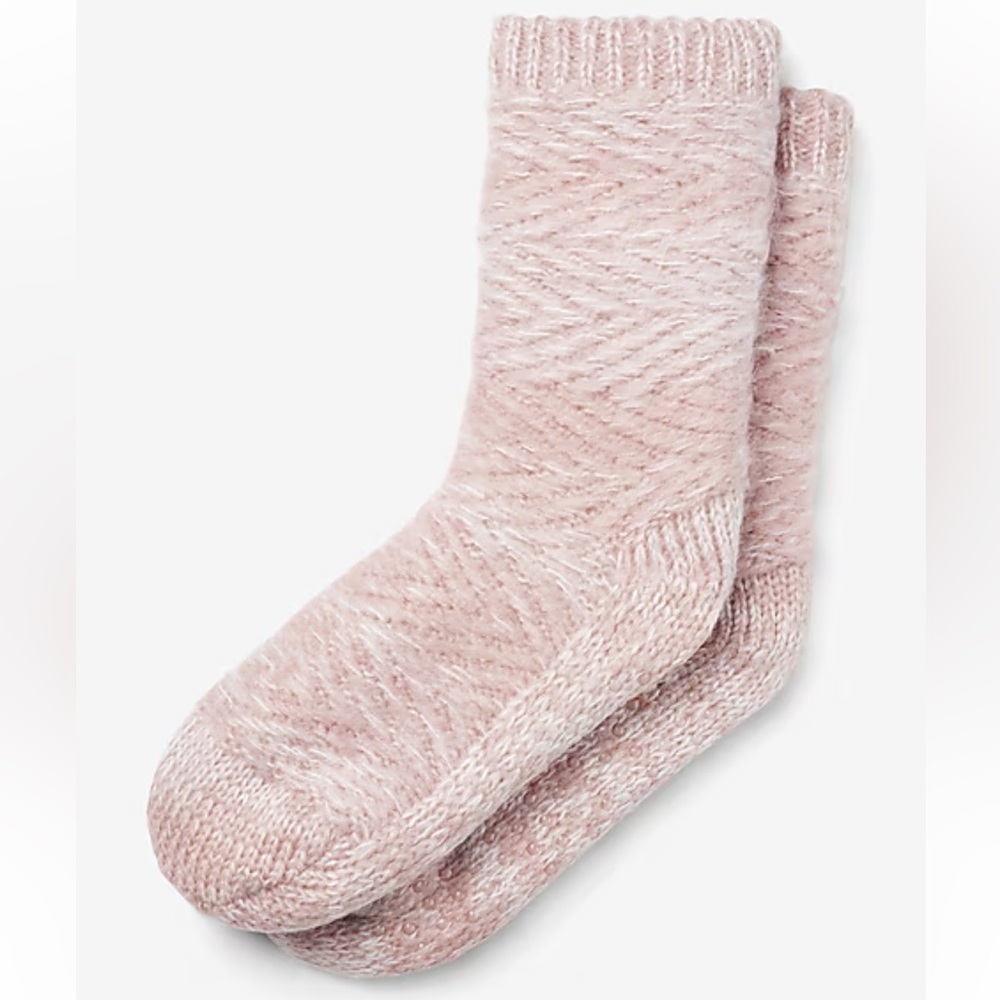 BRAND NEW Express Cozy Slipper Socks in Blush